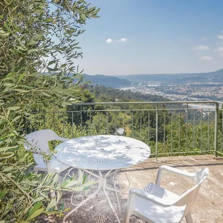 Appartamento Lovely In Castagniers With Kitchen *