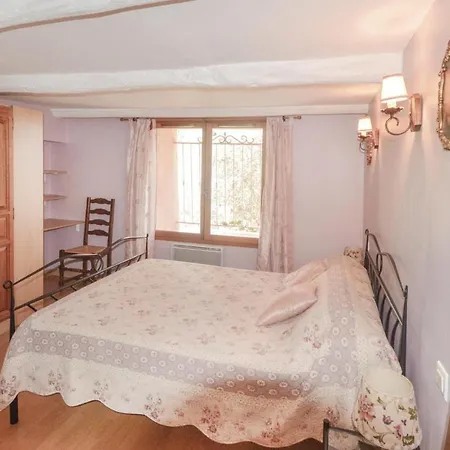 Appartamento Lovely In Castagniers With Kitchen